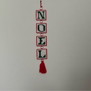 Noel Christmas Wall Hanging Decor Needlepoint Plastic Canvas Red Green White